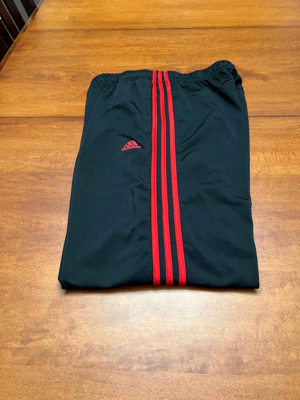 Adidas men’s track pants.  Size LT - Picture 3 of 4